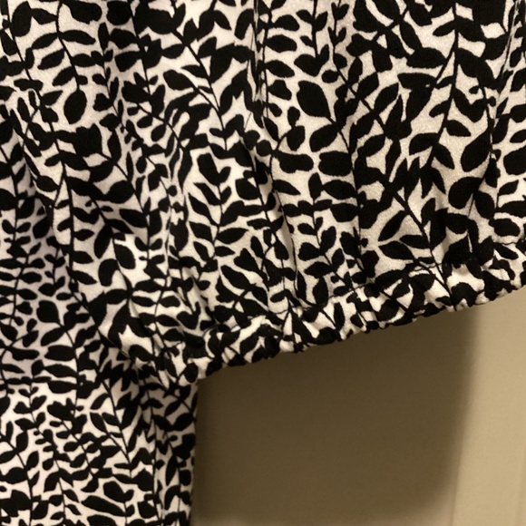 Michael Michael Kors women’s plus size blouse - Picture 4 of 14